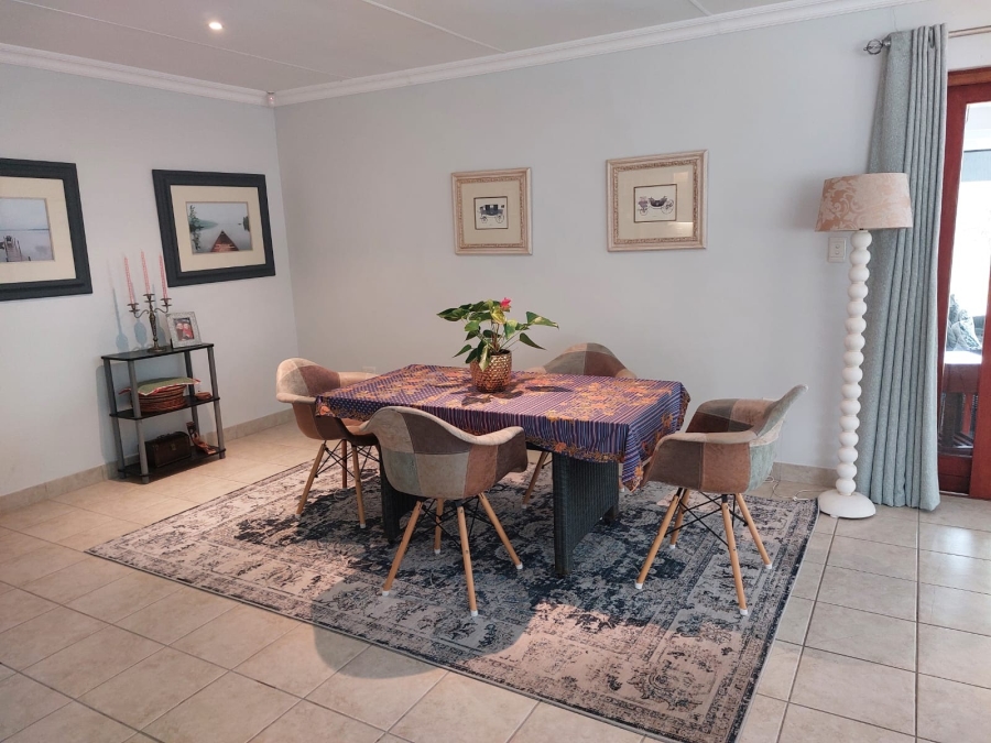 3 Bedroom Property for Sale in The Island Western Cape